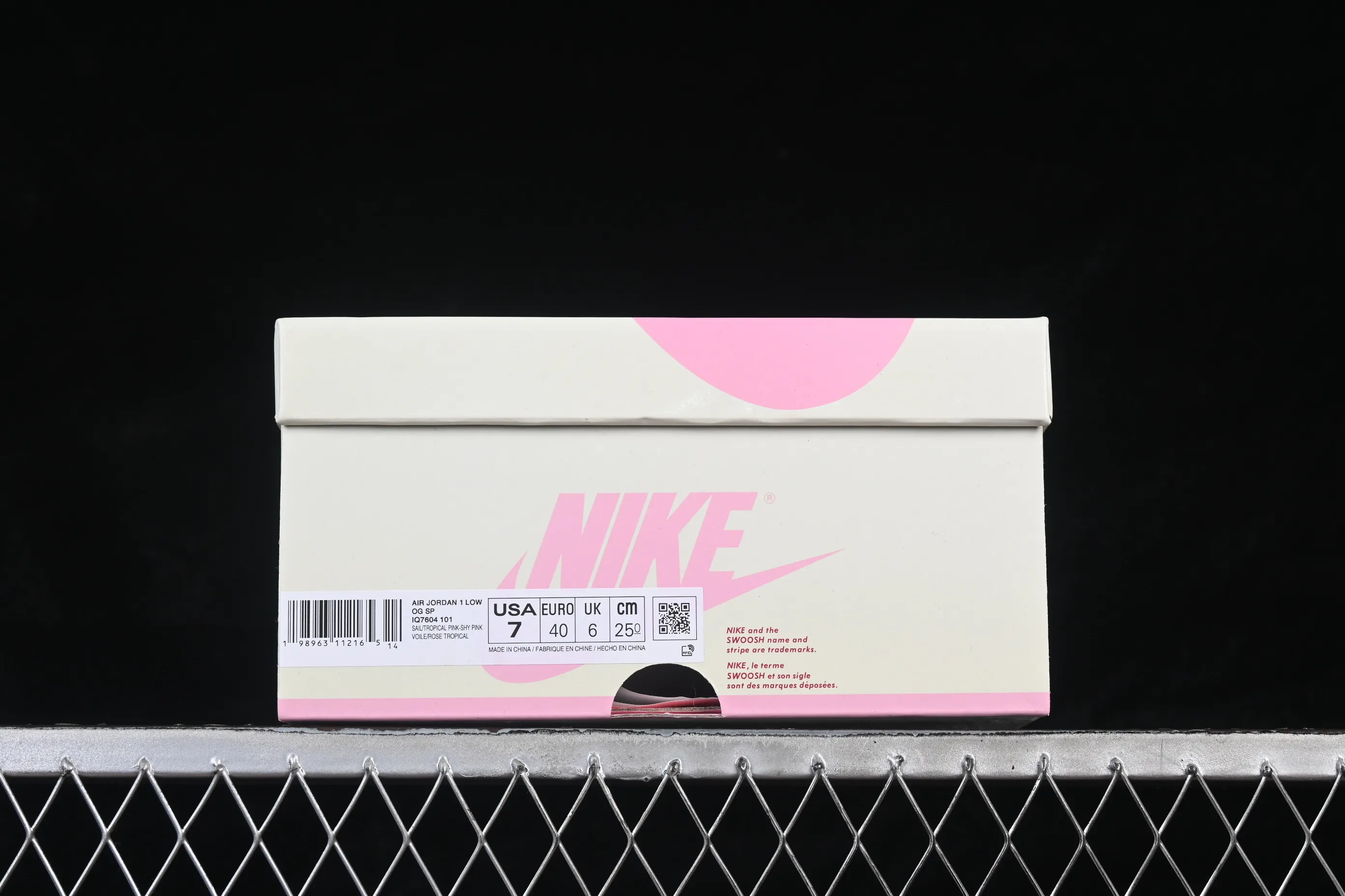 All categories Air Jordan Jordan series basketball shoes Air Jordan 1 Low foreign trade version Travis Scott x Air Jordan 1 Low OG AJ1 Joe 1 joint undercut IQ7604-101